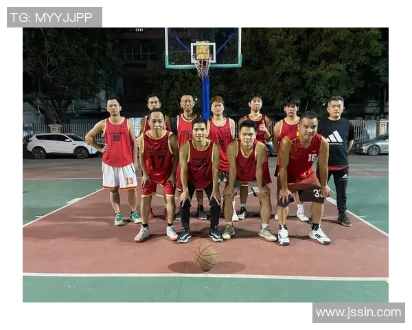 上海篮球队在篮球节奏排行榜中荣登第六名展现出强劲实力与团队协作 上海篮球队在篮球节奏排行榜中荣登第六名展现出强劲实力与团队协作