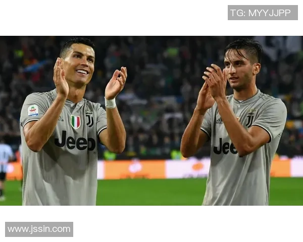 不为女色所动的足球明星们展现真挚的竞技精神与职业操守 不为女色所动的足球明星们展现真挚的竞技精神与职业操守